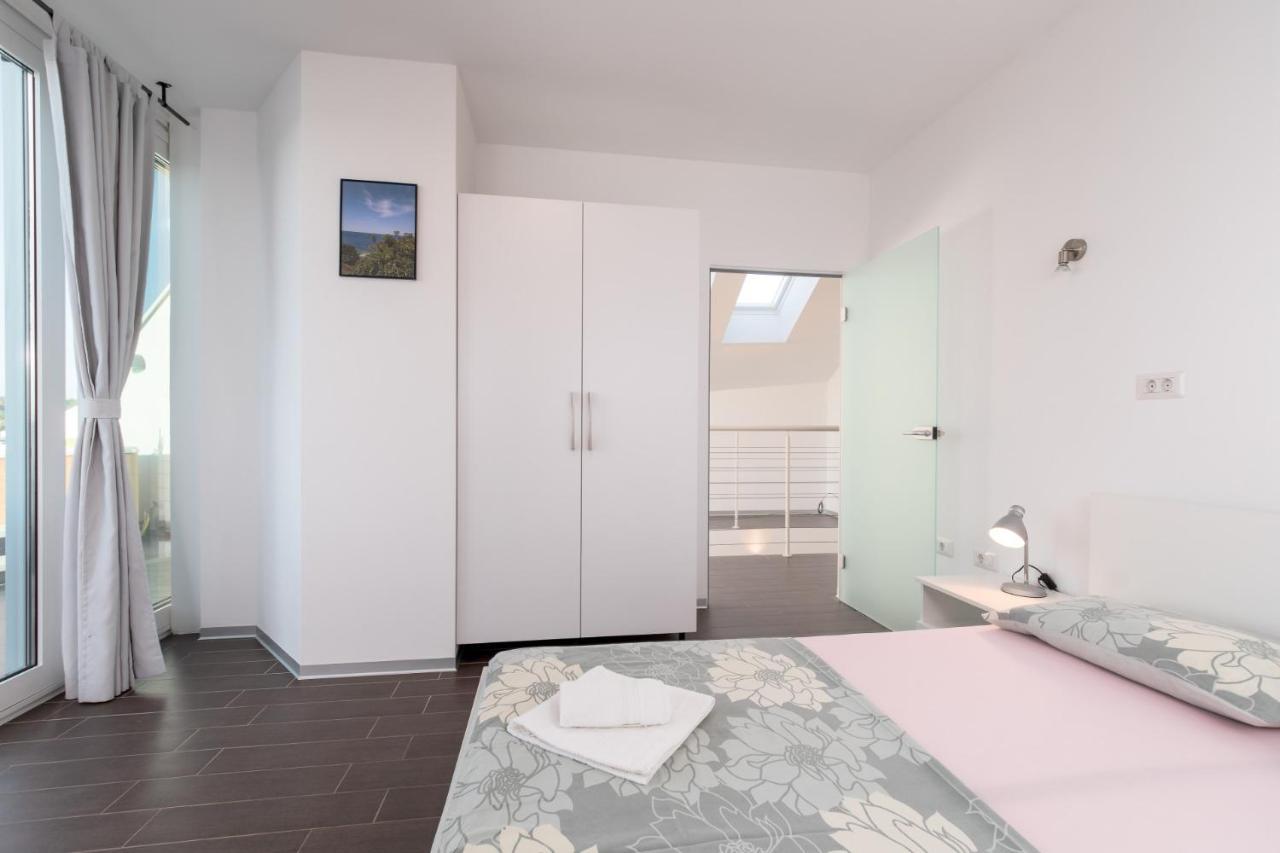 Vila Tina In Pula, Istrien Medulin Luaran gambar