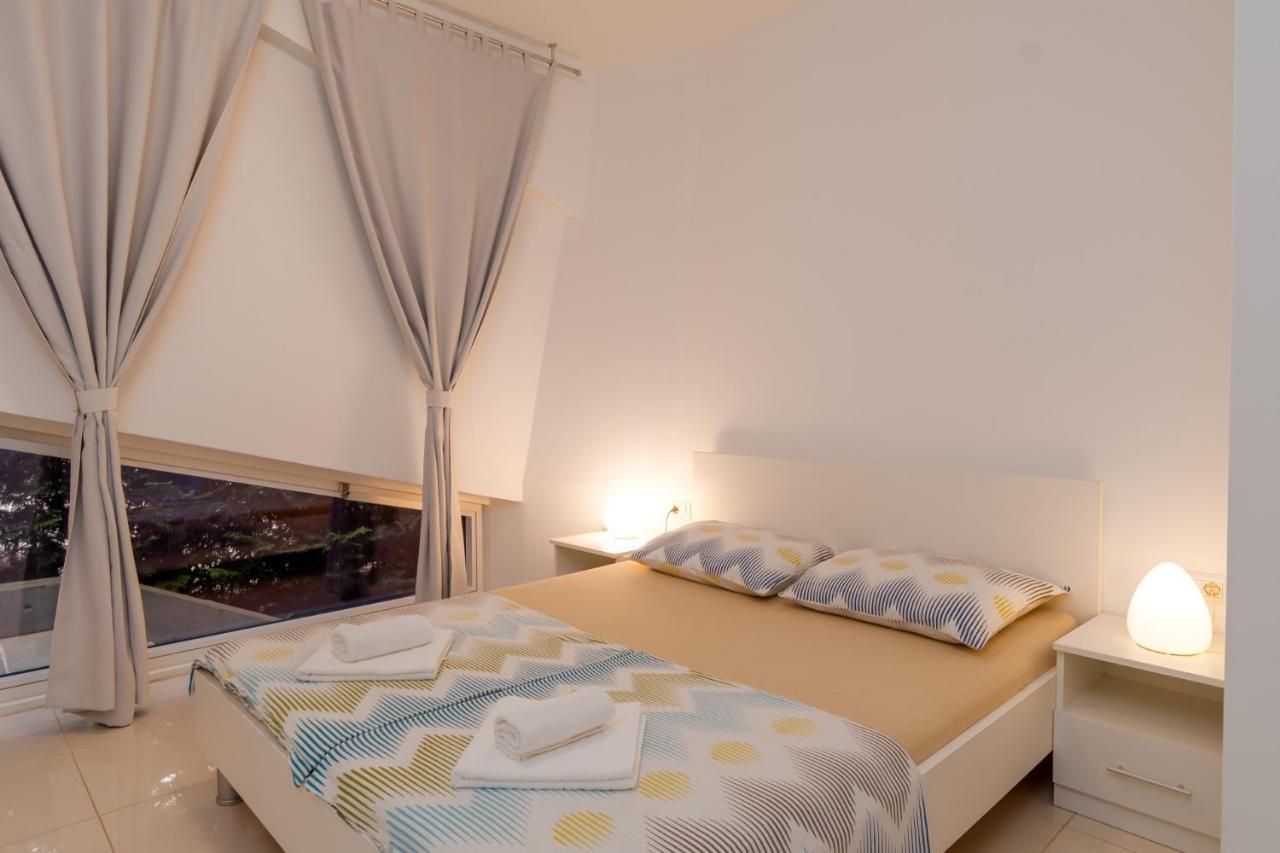 Vila Tina In Pula, Istrien Medulin Luaran gambar